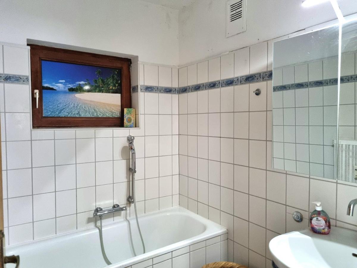 Lovely Spacious Apartment-80M2-Old Style-Tourist Area Rauth Buitenkant foto